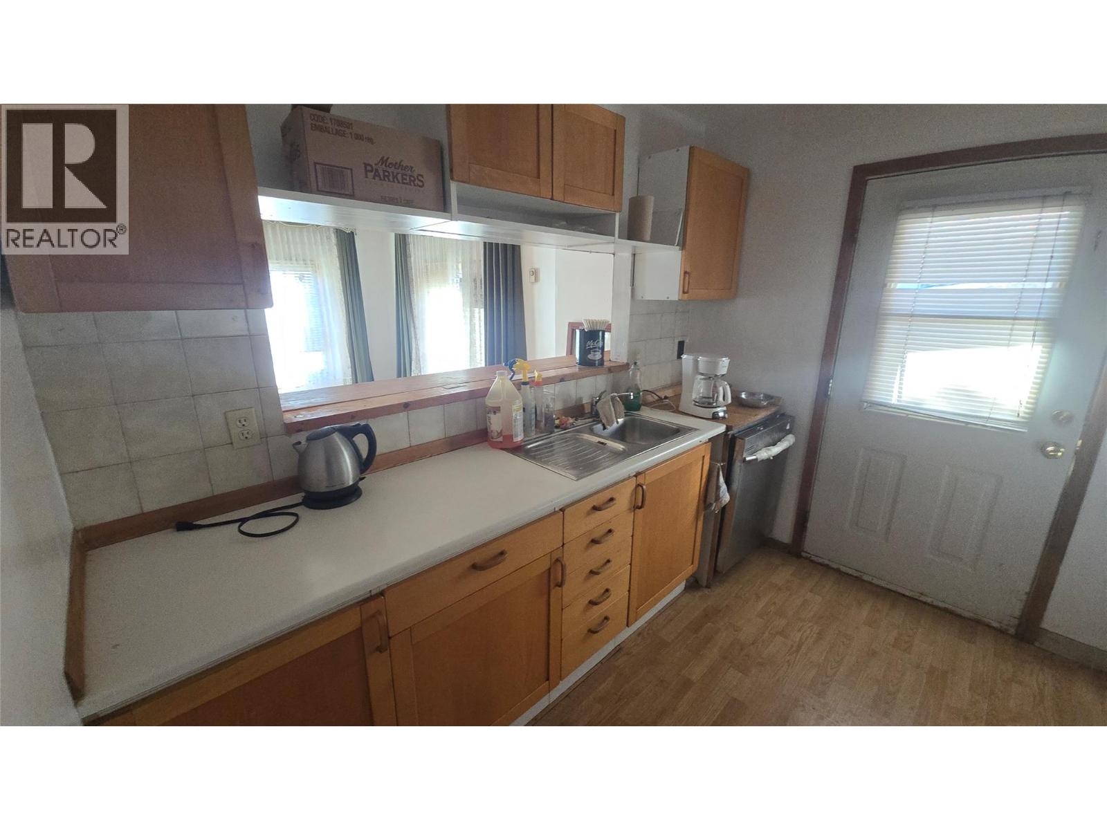 705 Main Street, Lillooet, British Columbia  V0K 1V0 - Photo 14 - 10369263
