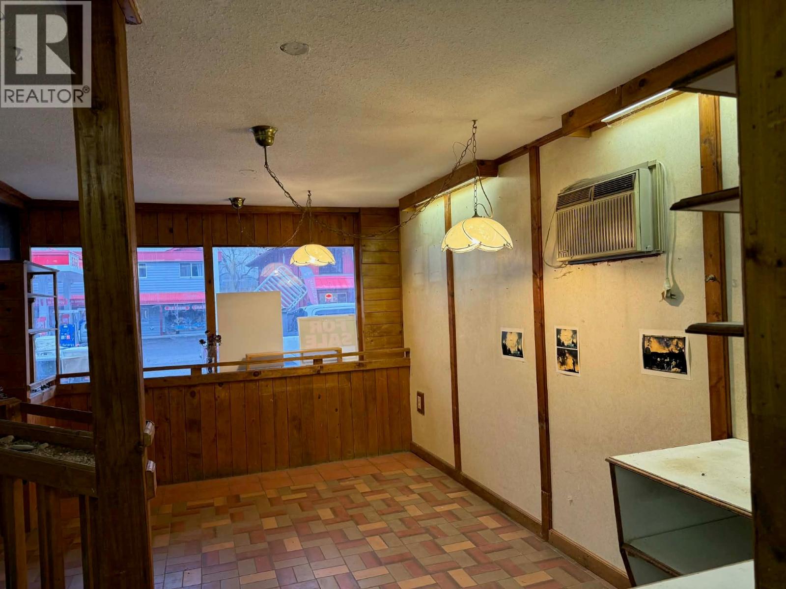 705 Main Street, Lillooet, British Columbia  V0K 1V0 - Photo 32 - 10369263