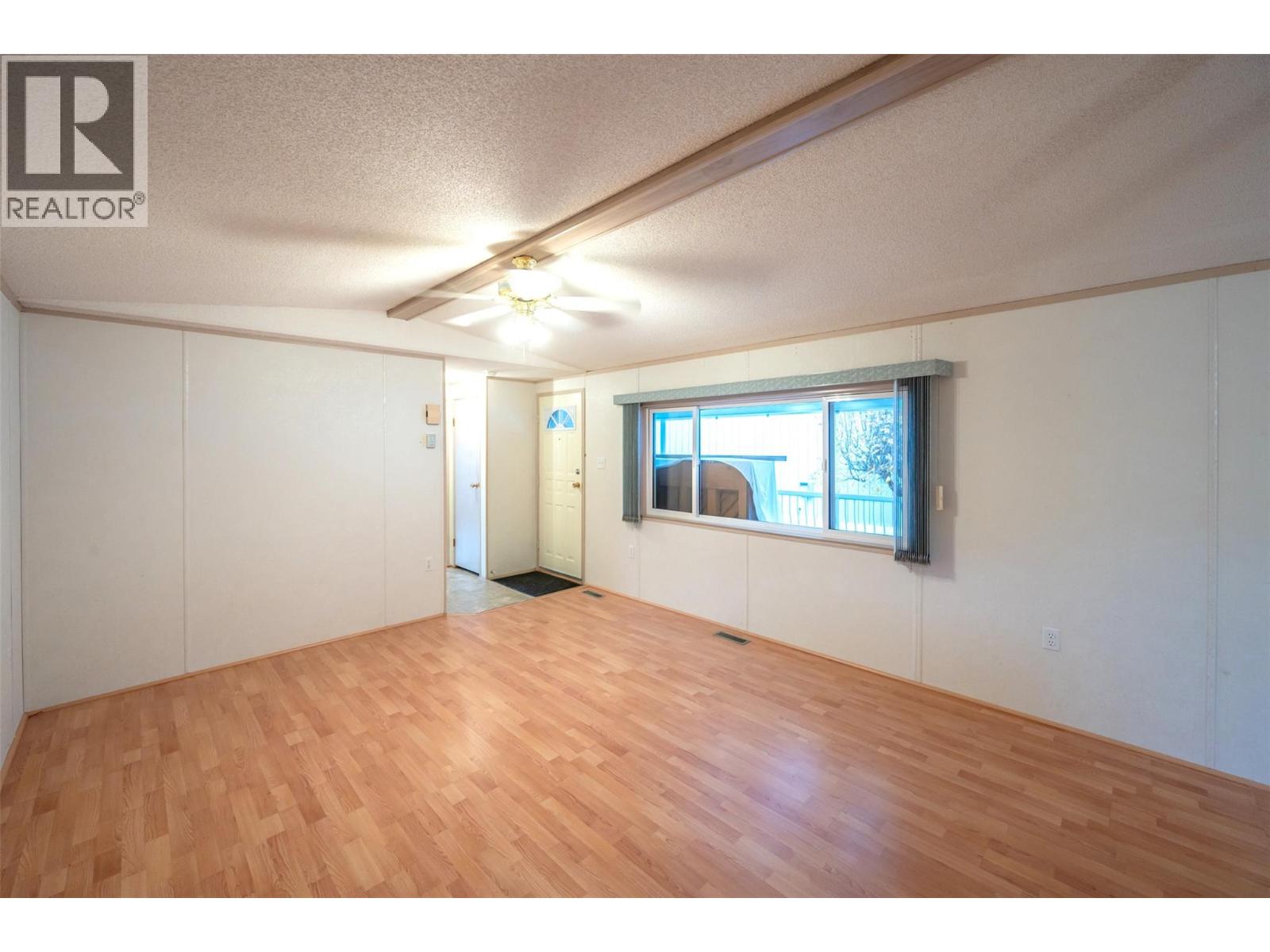 6778 Tucelnuit Drive Unit# 39, Oliver, British Columbia  V0H 1T0 - Photo 7 - 10369274