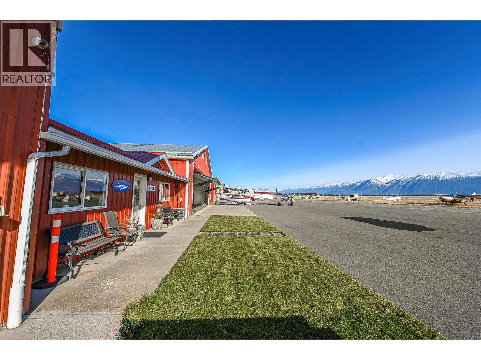 9426 Airport Access Road, Cranbrook, British Columbia  V1C 7E4 - Photo 19 - 10369390