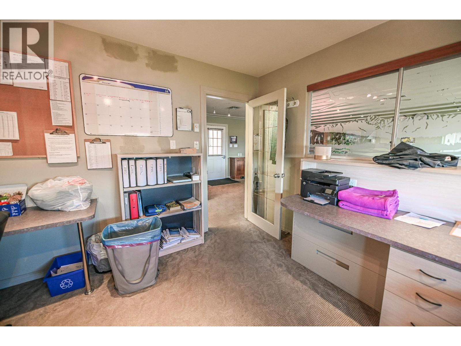 9426 Airport Access Road, Cranbrook, British Columbia  V1C 7E4 - Photo 29 - 10369390