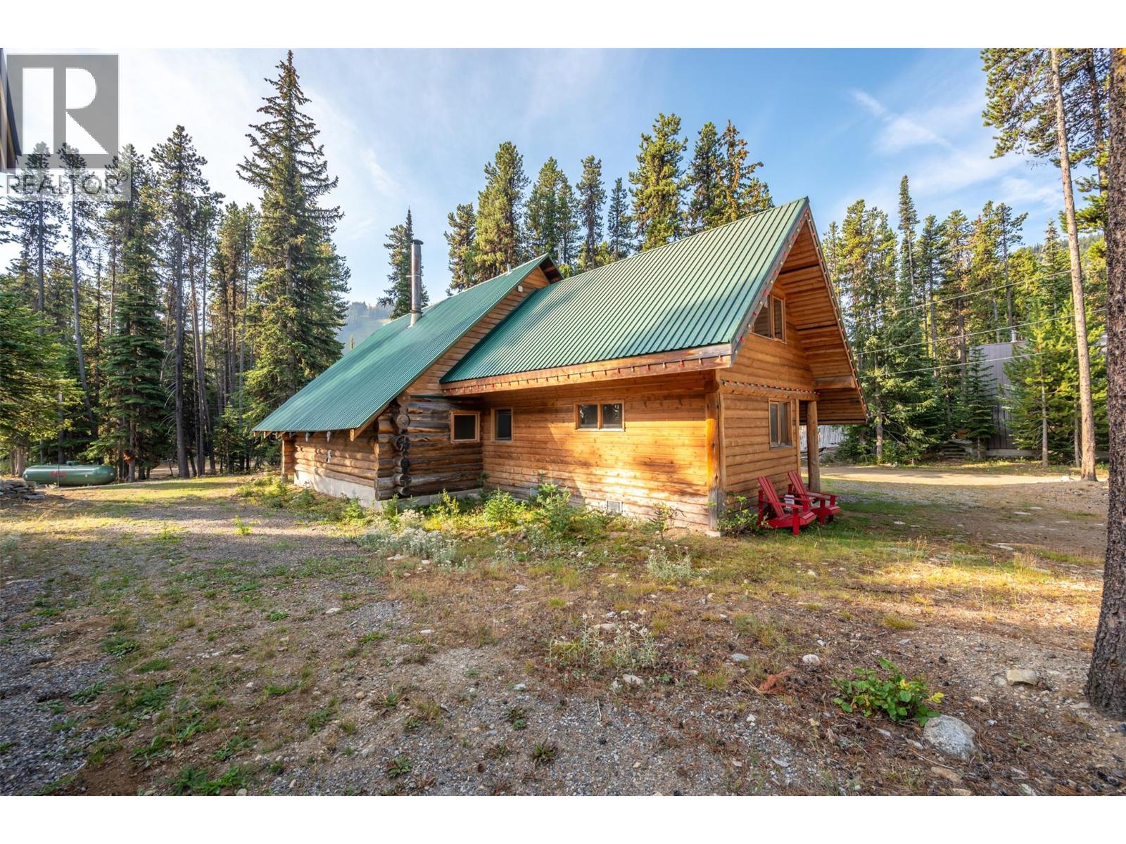 121 The Circle, Apex Mountain, British Columbia  V2A 0E2 - Photo 30 - 10369728