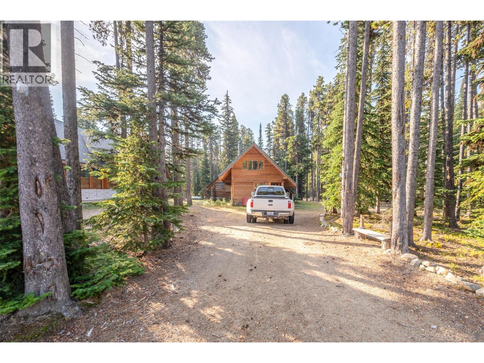 121 The Circle, Apex Mountain, British Columbia  V2A 0E2 - Photo 33 - 10369728