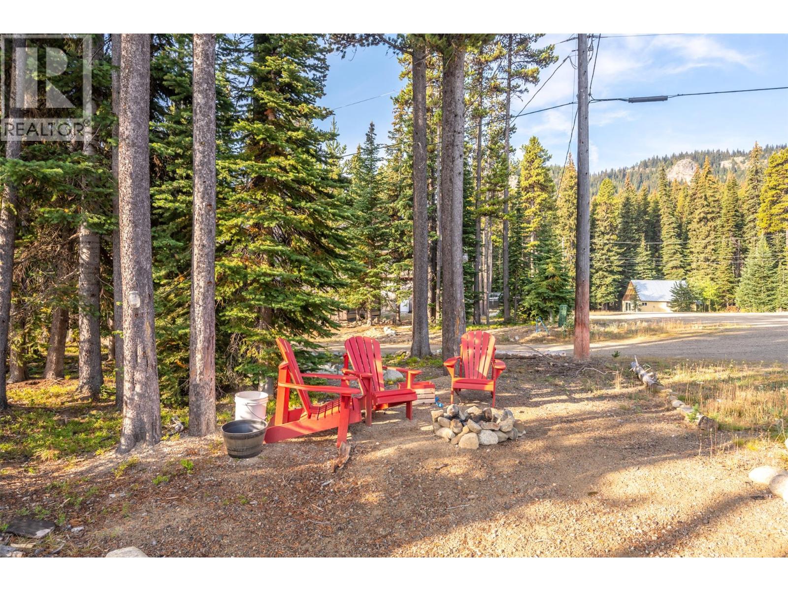 121 The Circle, Apex Mountain, British Columbia  V2A 0E2 - Photo 35 - 10369728