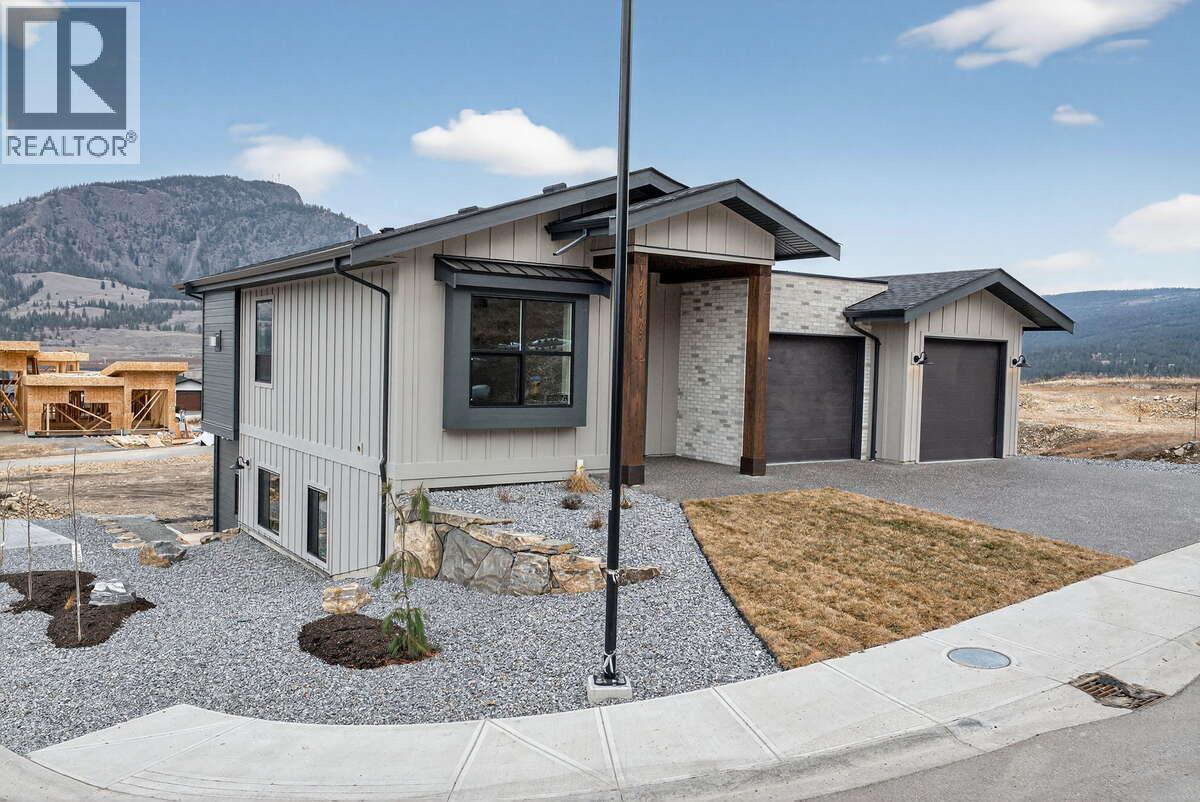 2066 Cortina Drive, Kelowna, British Columbia  V1P 0B2 - Photo 2 - 10369753