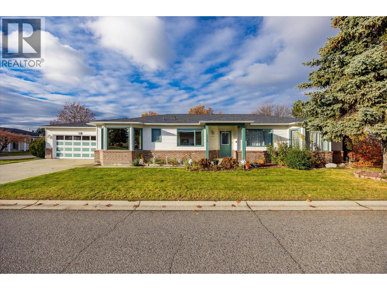 1255 Raymer Avenue Unit# 578, Kelowna, British Columbia  V1W 3S3 - Photo 2 - 10369562