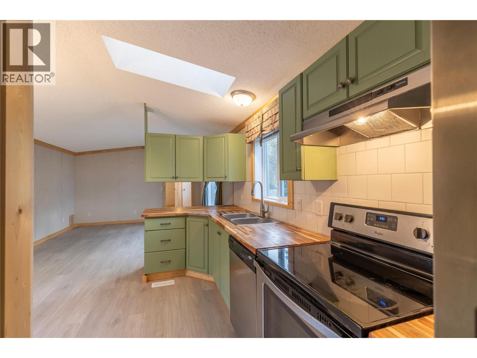 6588 97a Highway Unit# 51, Enderby, British Columbia  V0E 1V3 - Photo 16 - 10369419