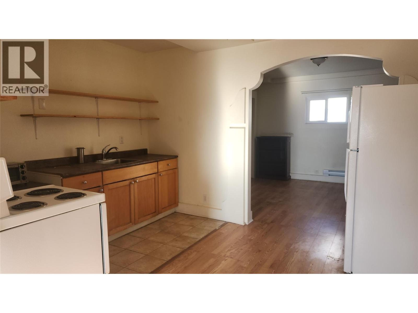 201 6th Avenue Nw, Nakusp, British Columbia  V0G 1R0 - Photo 13 - 10369777