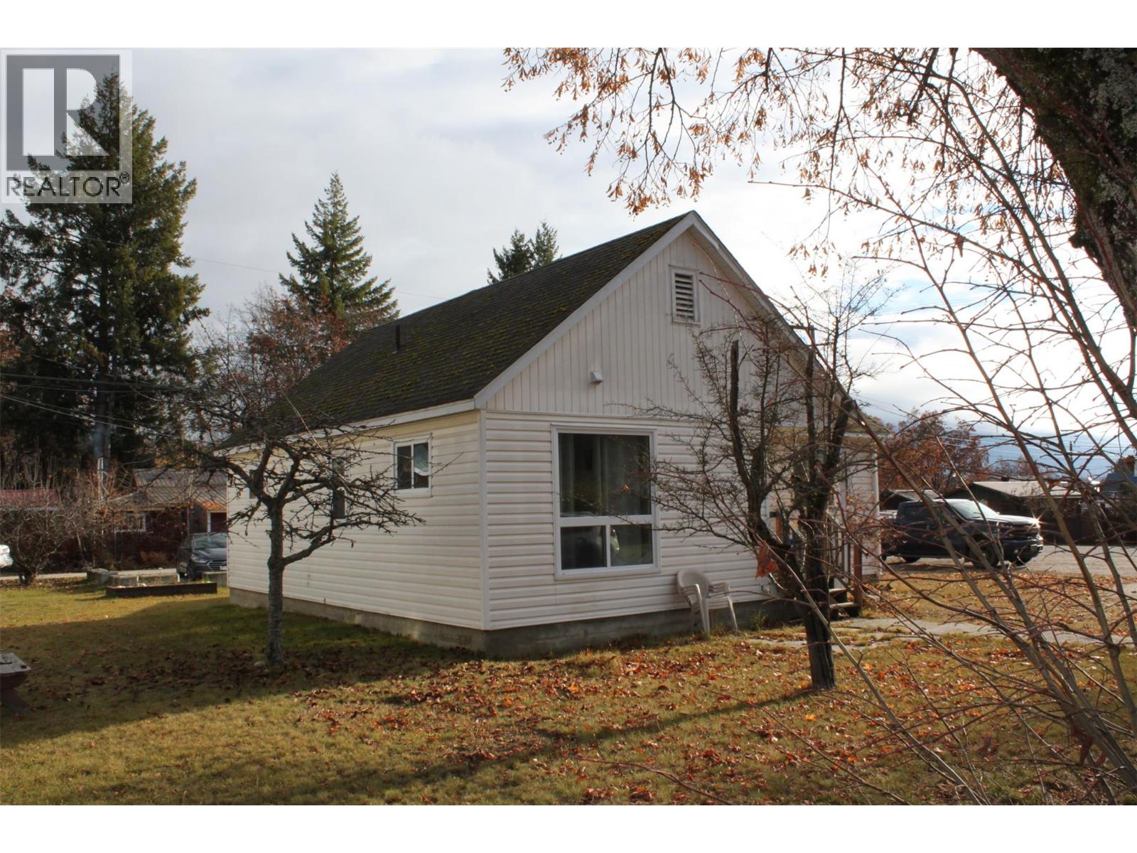 201 6th Avenue Nw, Nakusp, British Columbia  V0G 1R0 - Photo 24 - 10369777