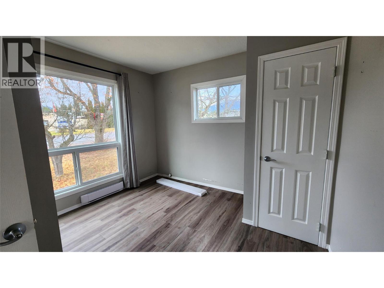 201 6th Avenue Nw, Nakusp, British Columbia  V0G 1R0 - Photo 6 - 10369777