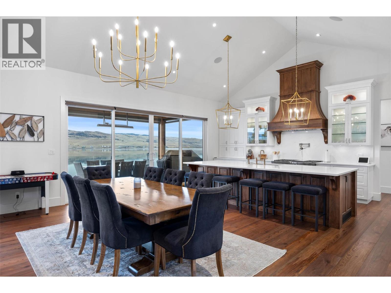 6564 Monck Park Road, Merritt, British Columbia  V1K 0A1 - Photo 4 - 10369513