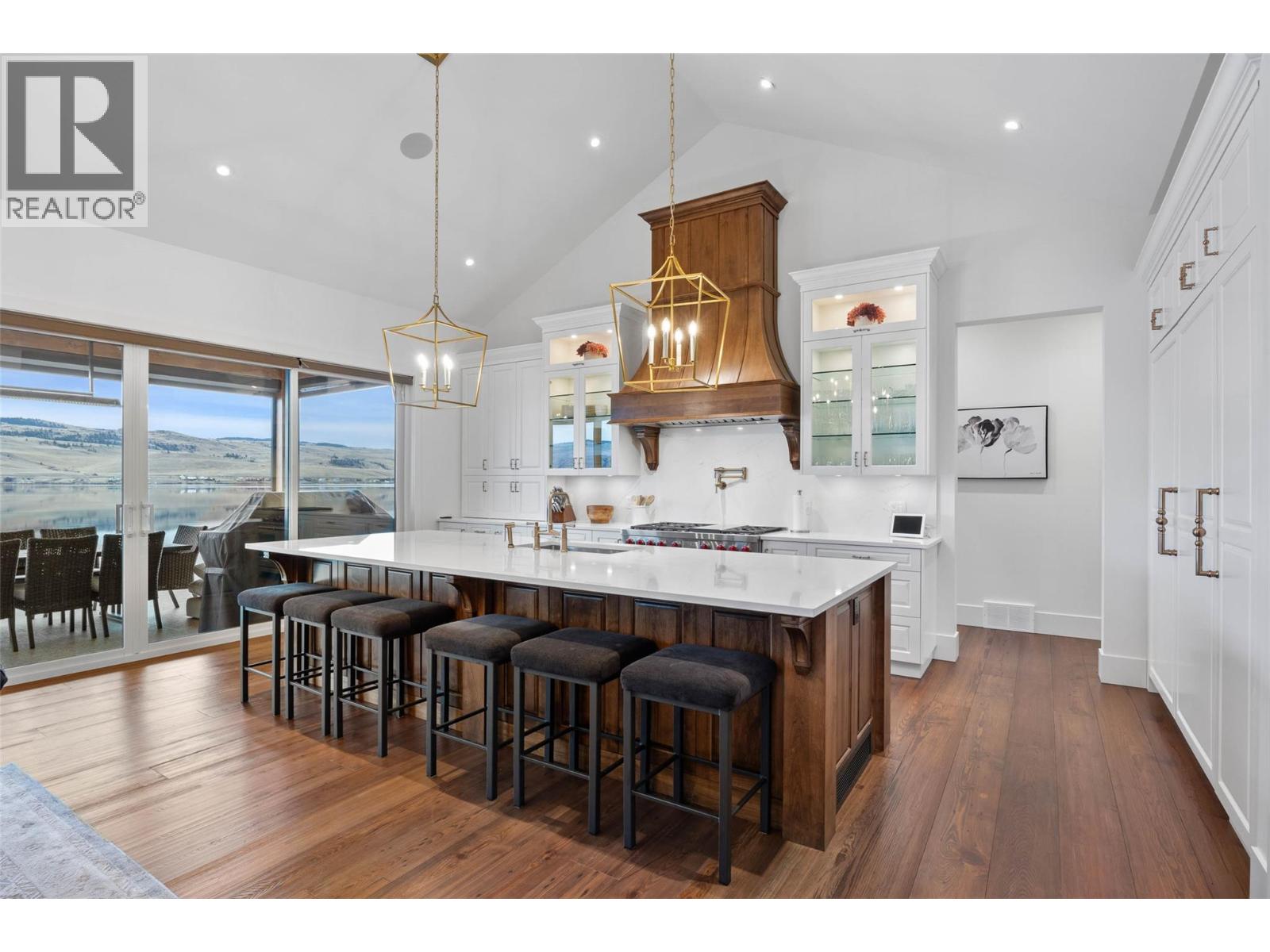 6564 Monck Park Road, Merritt, British Columbia  V1K 0A1 - Photo 7 - 10369513