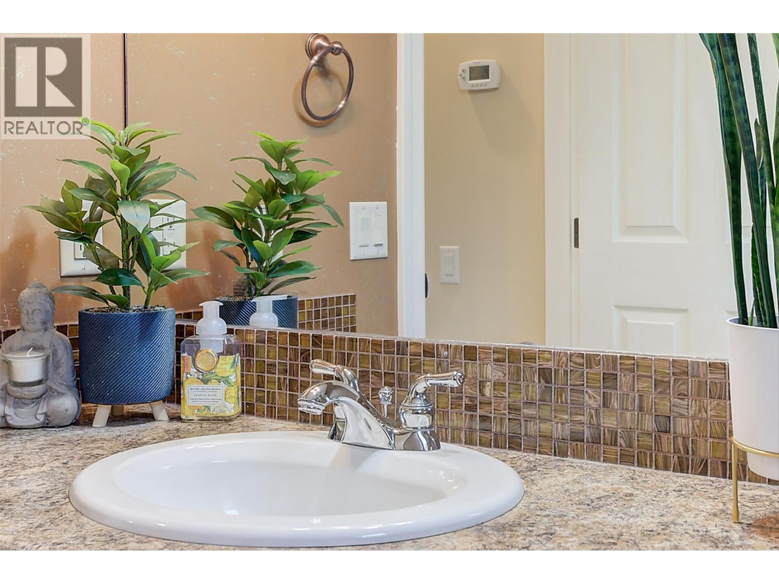 4897 Warbler Court Lot# Lot 25, Kelowna, British Columbia  V1W 5A1 - Photo 20 - 10368963