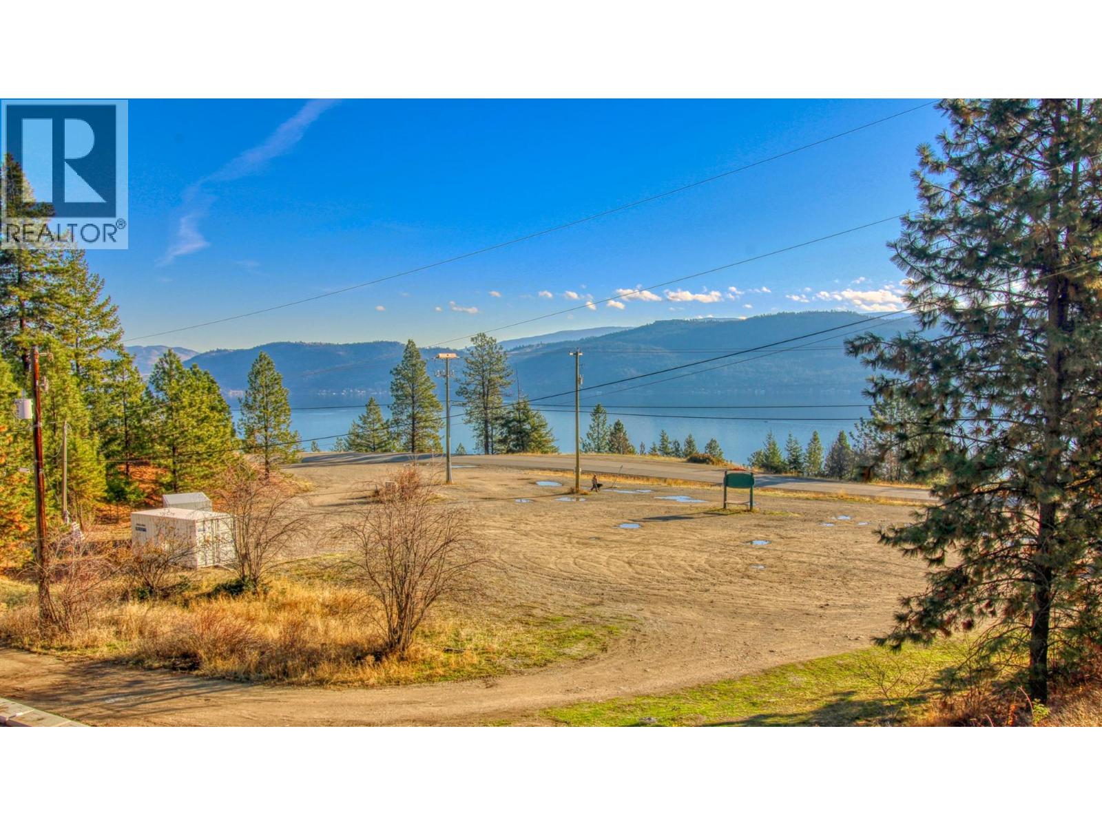 10358 Westside Road, Vernon, British Columbia  V1H 2B3 - Photo 14 - 10369694