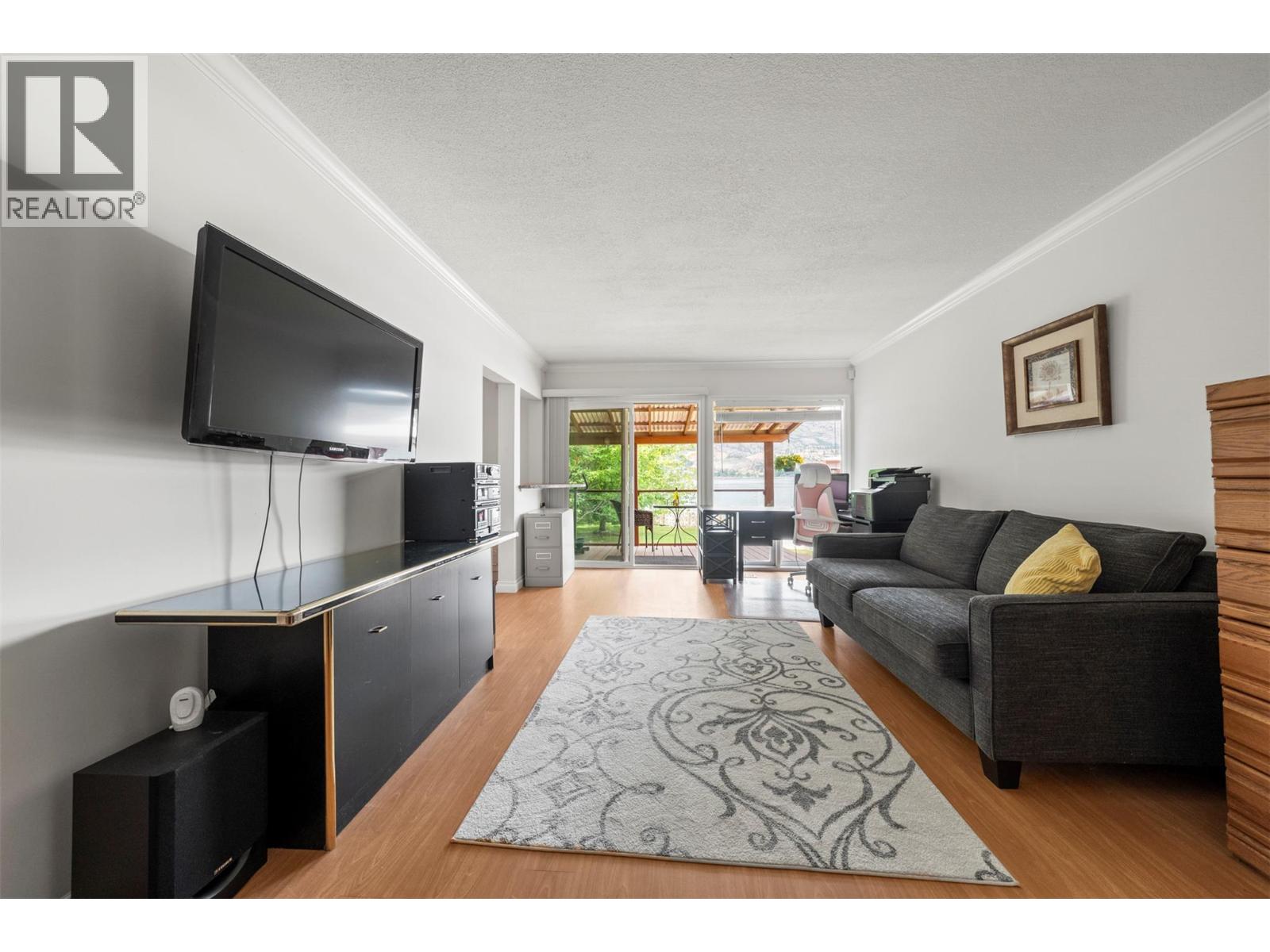 3939 Lakeside Road, Penticton, British Columbia  V2A 8W1 - Photo 22 - 10369806