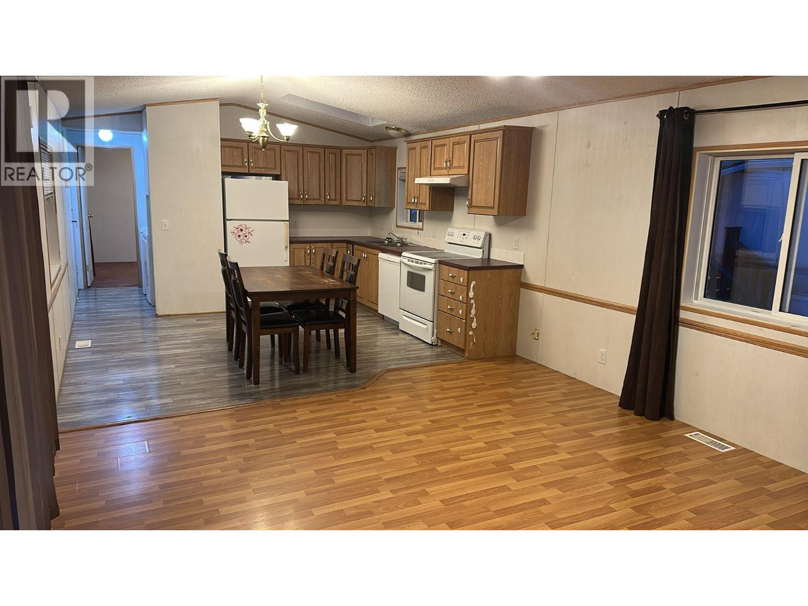 6549 Wildmare Subdivision Unit# 62, Chetwynd, British Columbia  V0C 1J0 - Photo 4 - 10369808