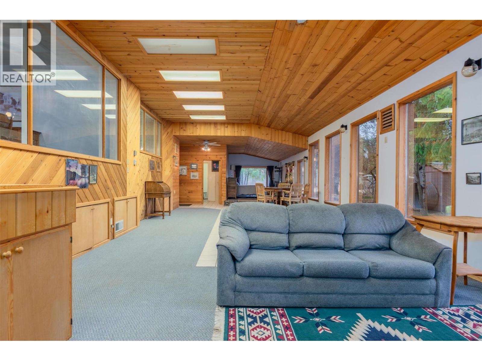 2071 Massie Road, Christina Lake, British Columbia  V0H 1E2 - Photo 19 - 10369835
