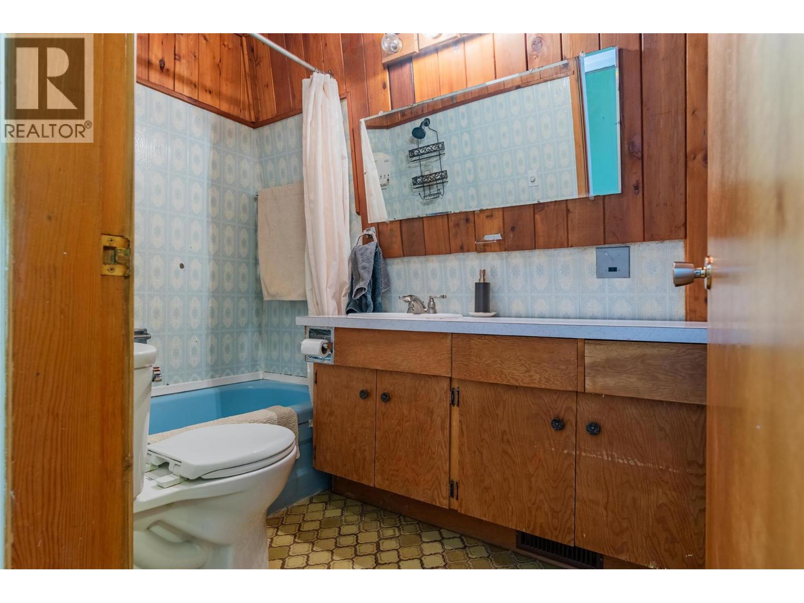 2071 Massie Road, Christina Lake, British Columbia  V0H 1E2 - Photo 24 - 10369835