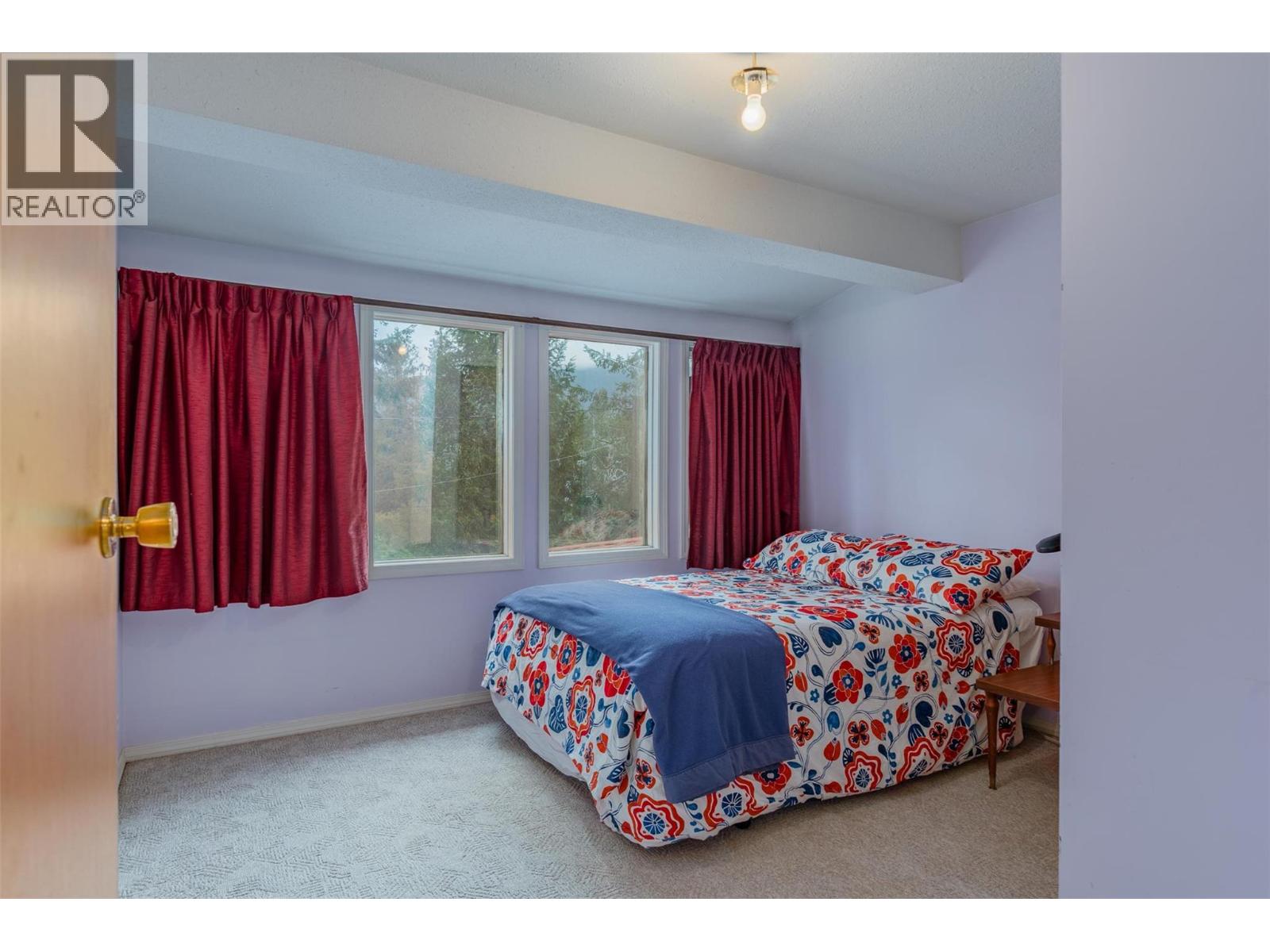 2071 Massie Road, Christina Lake, British Columbia  V0H 1E2 - Photo 32 - 10369835