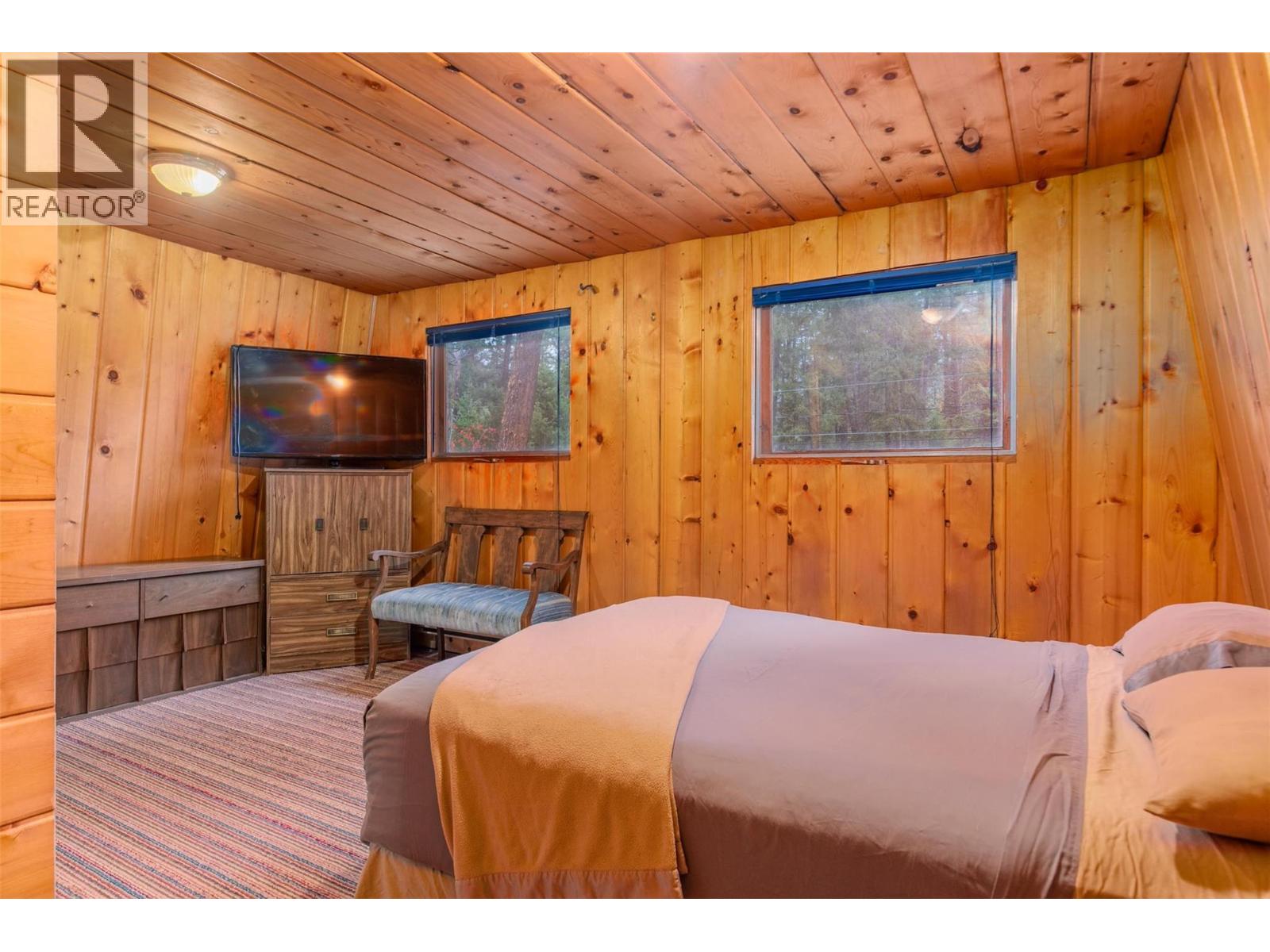 2071 Massie Road, Christina Lake, British Columbia  V0H 1E2 - Photo 35 - 10369835