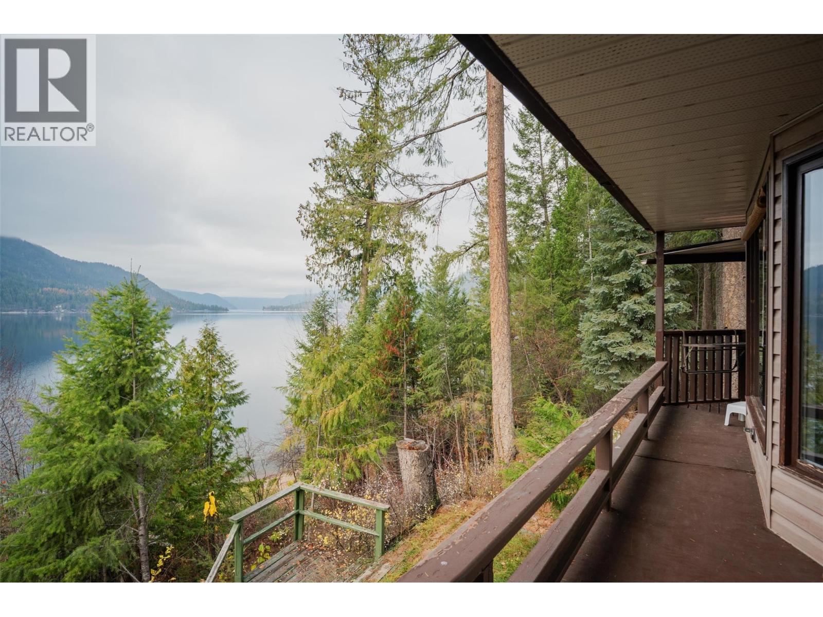 2071 Massie Road, Christina Lake, British Columbia  V0H 1E2 - Photo 49 - 10369835