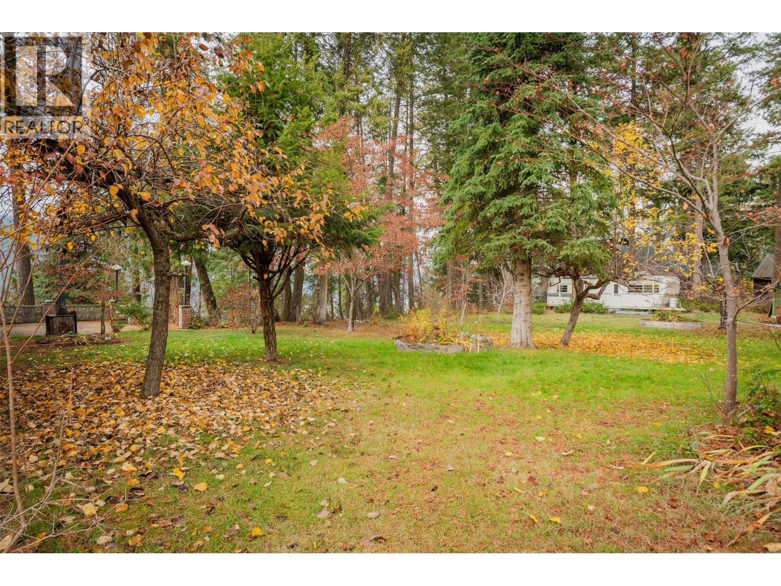 2071 Massie Road, Christina Lake, British Columbia  V0H 1E2 - Photo 53 - 10369835