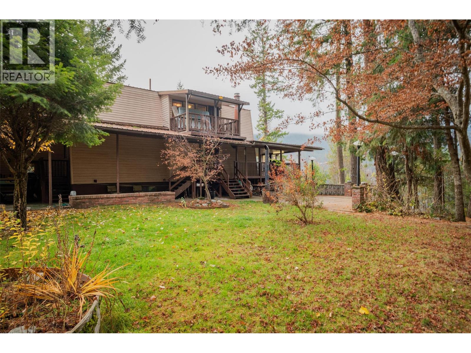 2071 Massie Road, Christina Lake, British Columbia  V0H 1E2 - Photo 56 - 10369835