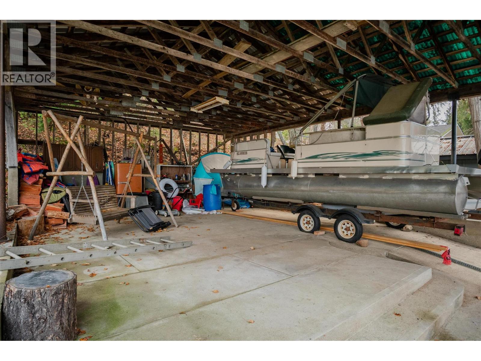 2071 Massie Road, Christina Lake, British Columbia  V0H 1E2 - Photo 64 - 10369835