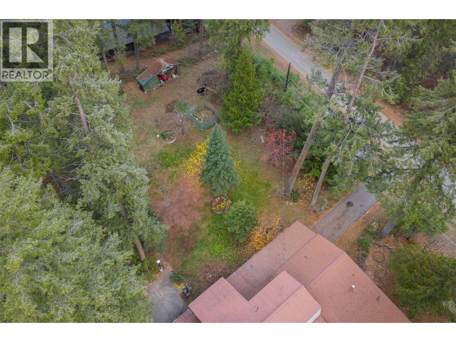 2071 Massie Road, Christina Lake, British Columbia  V0H 1E2 - Photo 73 - 10369835
