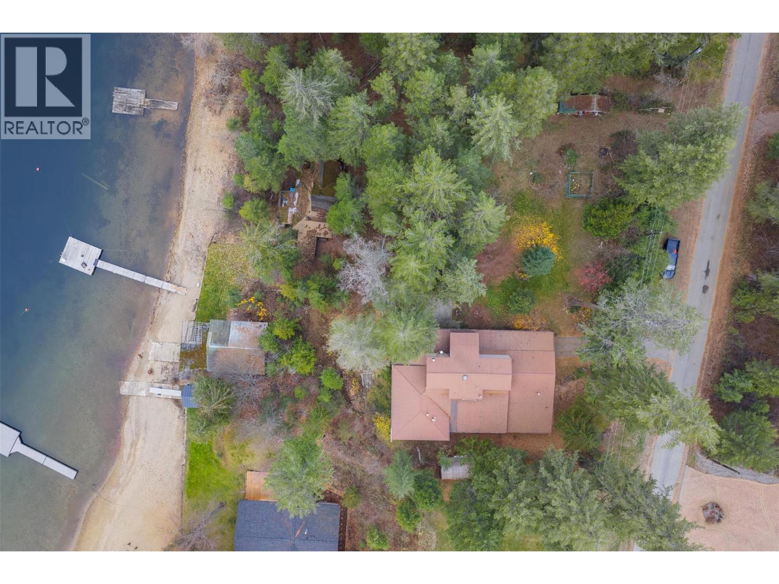 2071 Massie Road, Christina Lake, British Columbia  V0H 1E2 - Photo 74 - 10369835