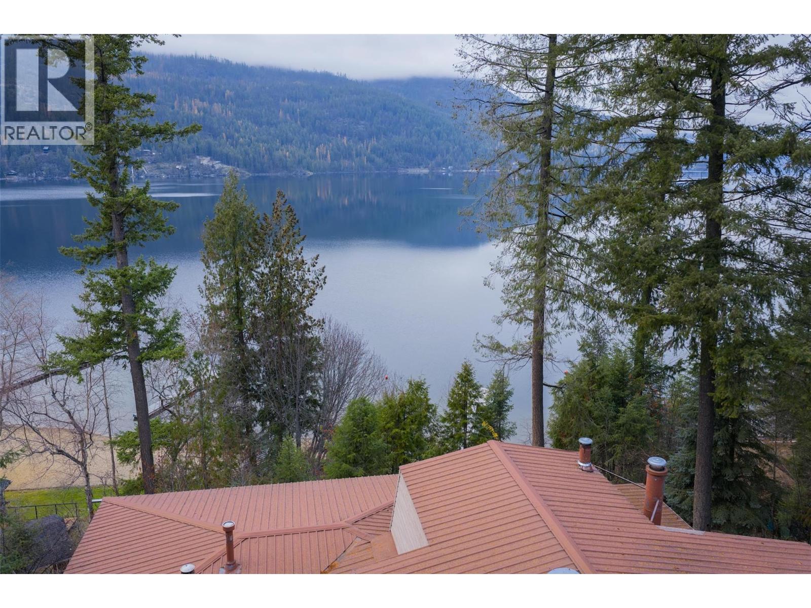 2071 Massie Road, Christina Lake, British Columbia  V0H 1E2 - Photo 76 - 10369835
