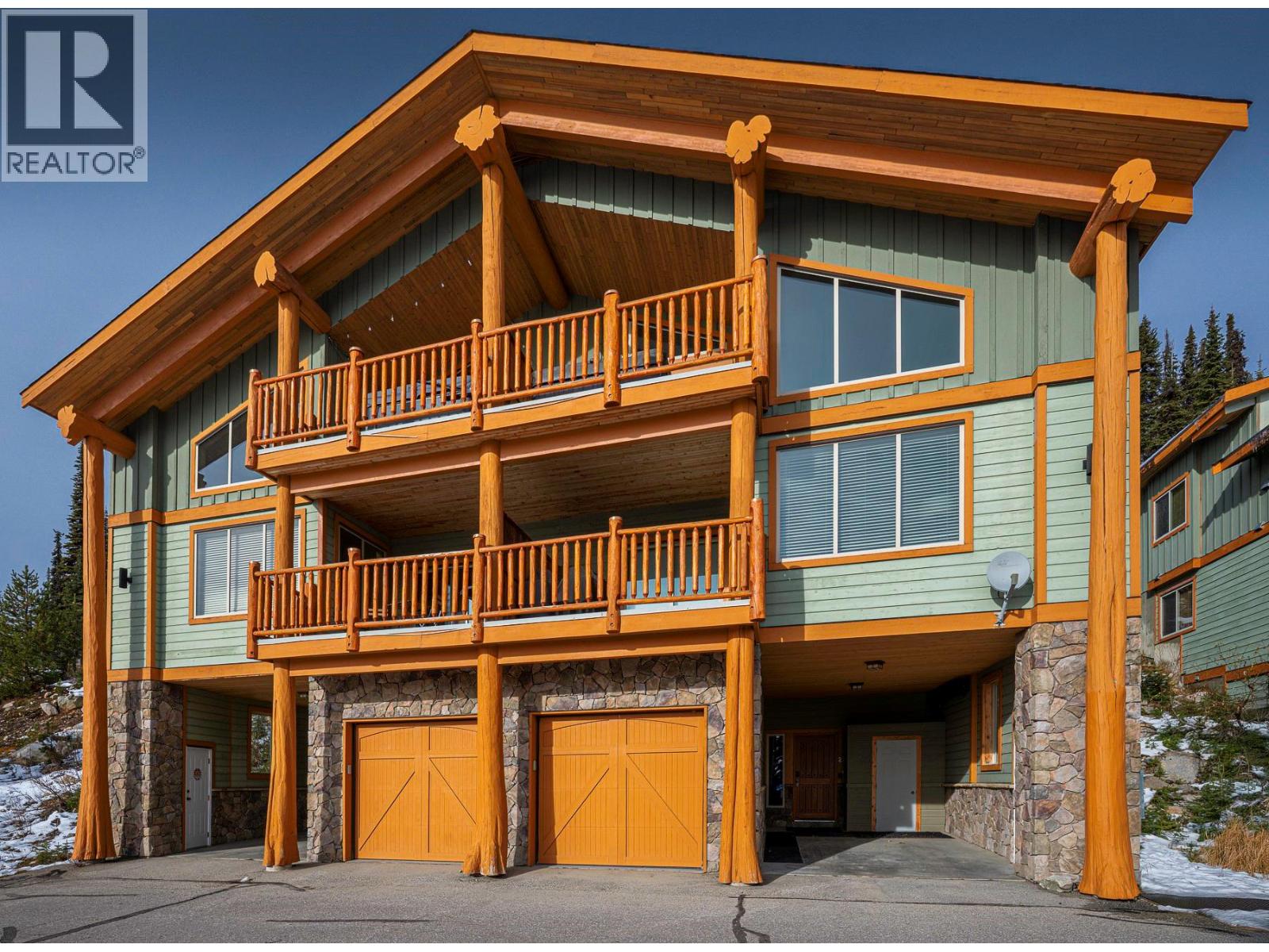 5940 Snowpines Way Unit# 2, big white, British Columbia