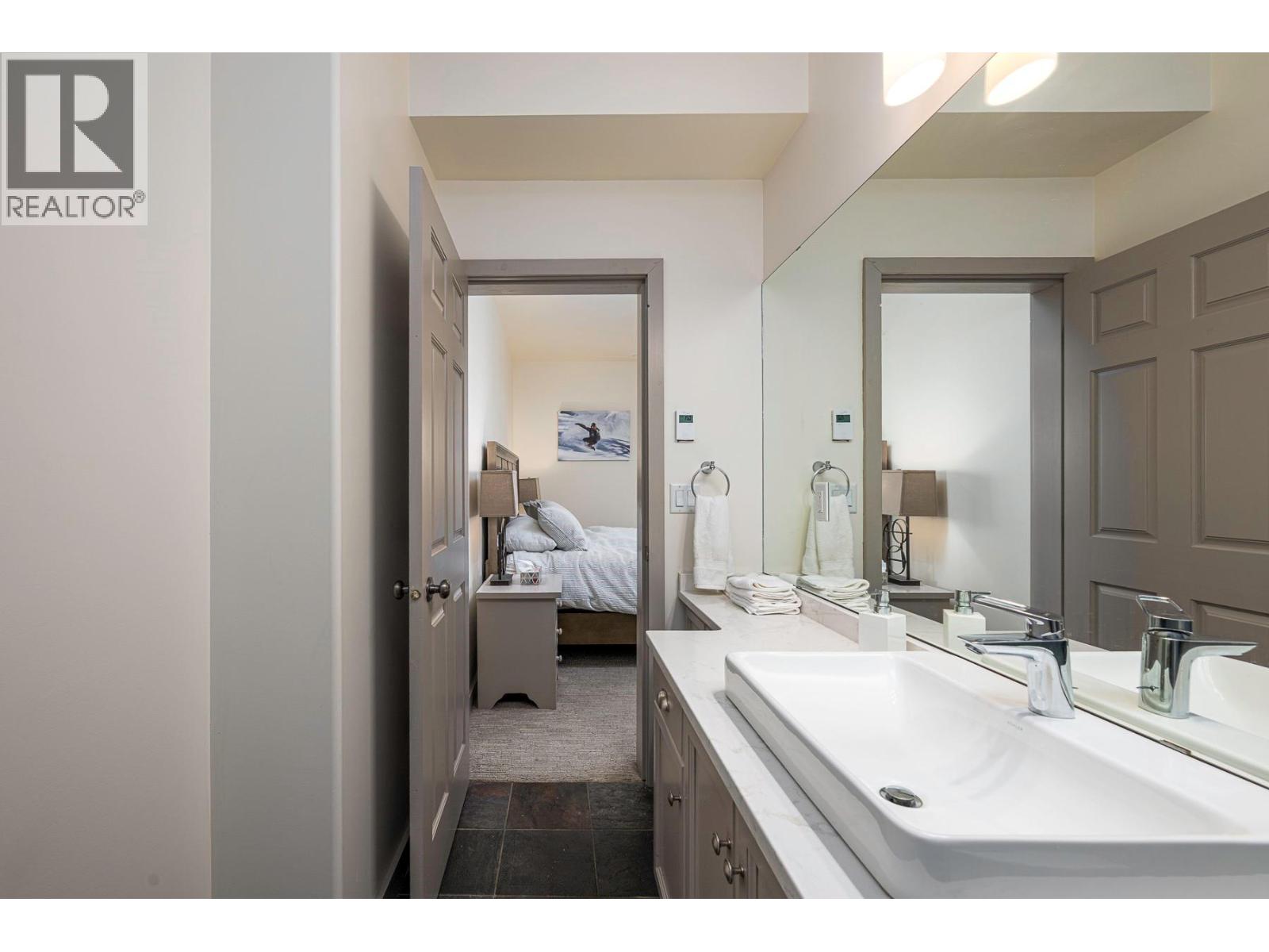 5940 Snowpines Way Unit# 2, Big White, British Columbia  V1P 1T4 - Photo 18 - 10369780