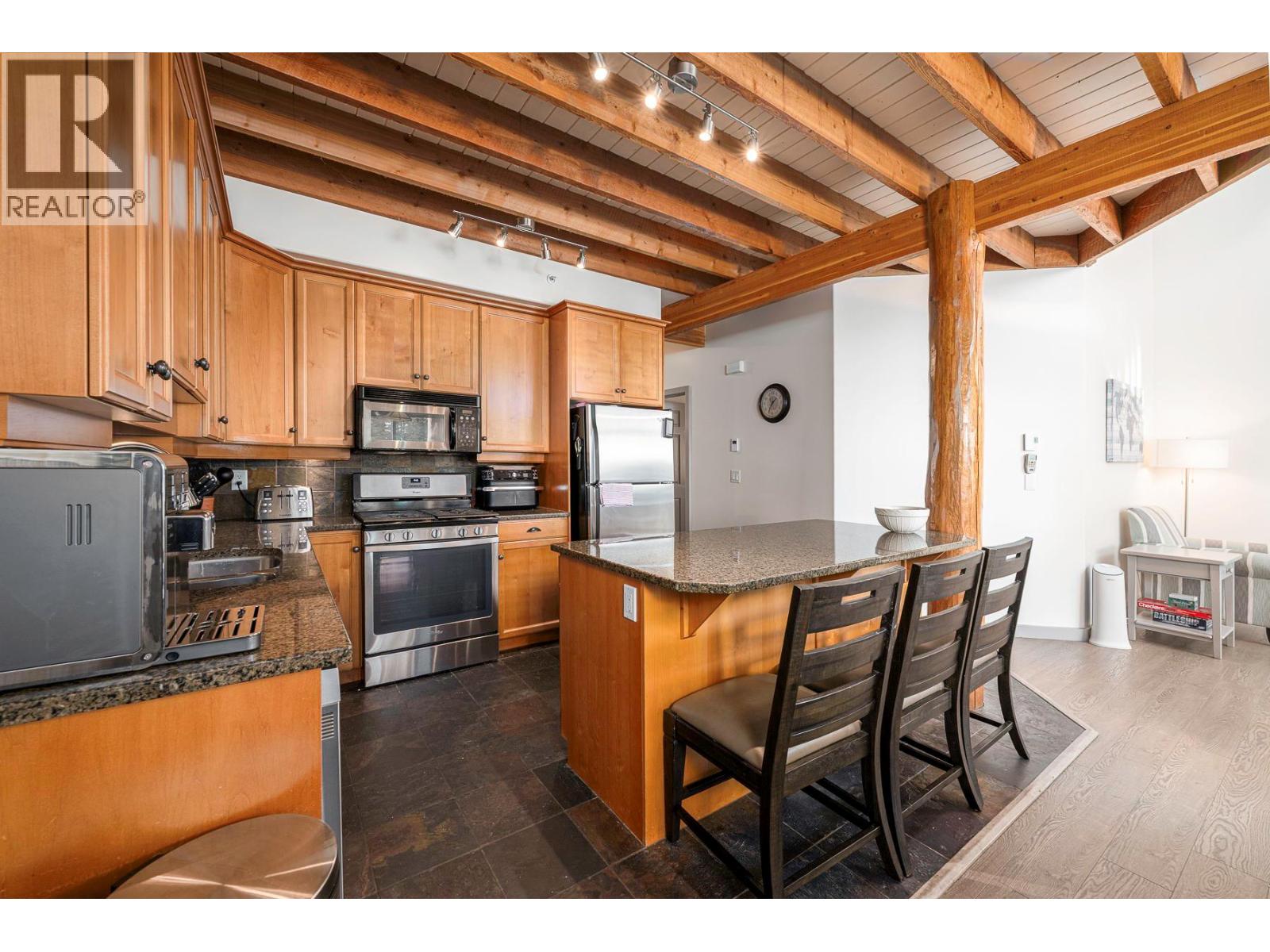 5940 Snowpines Way Unit# 2, Big White, British Columbia  V1P 1T4 - Photo 23 - 10369780