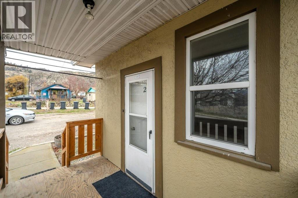428 Hillcrest Avenue, Oliver, British Columbia  V0H 1T0 - Photo 4 - 10368914