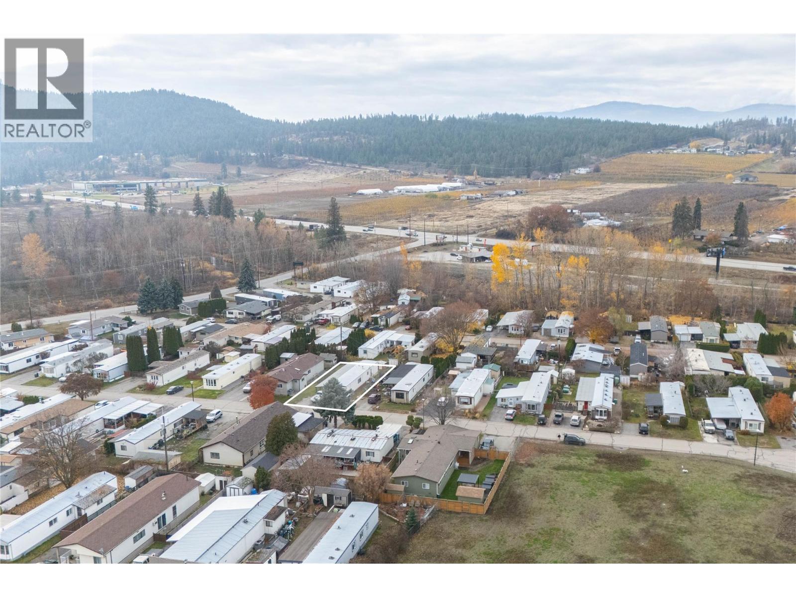 720 Commonwealth Road Unit# 40, Kelowna, British Columbia  V4V 1R6 - Photo 3 - 10367711