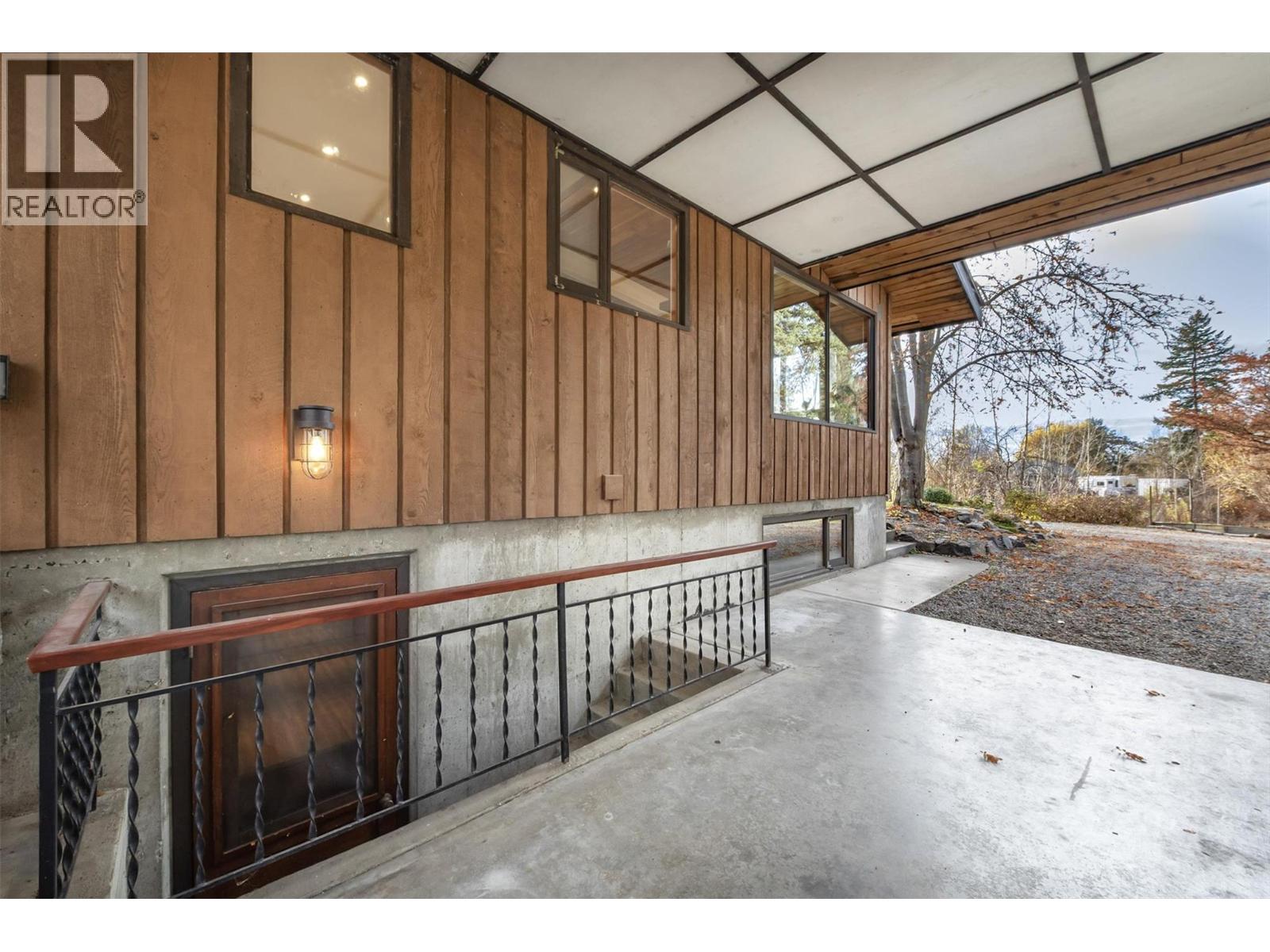 3153 Hall Road, Kelowna, British Columbia  V1W 2R8 - Photo 46 - 10369790