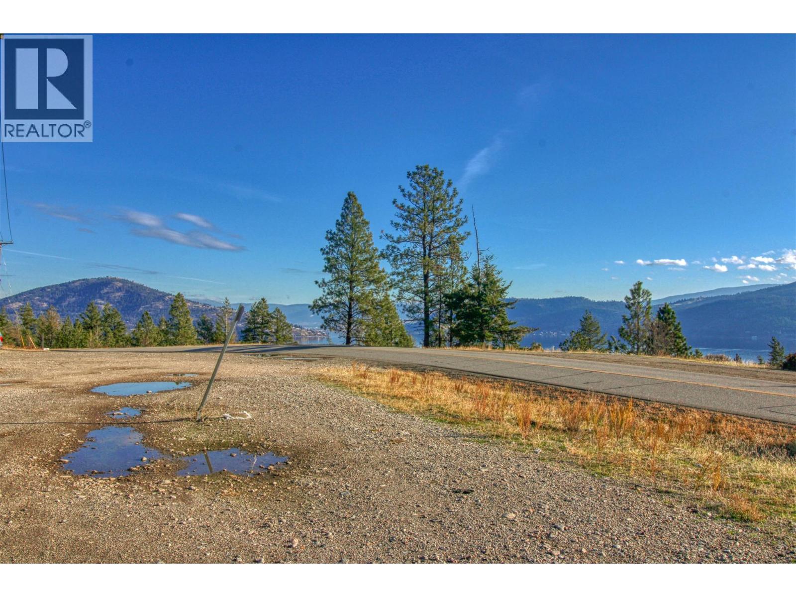 10358 Westside Road, Vernon, British Columbia  V1H 2B3 - Photo 18 - 10369892
