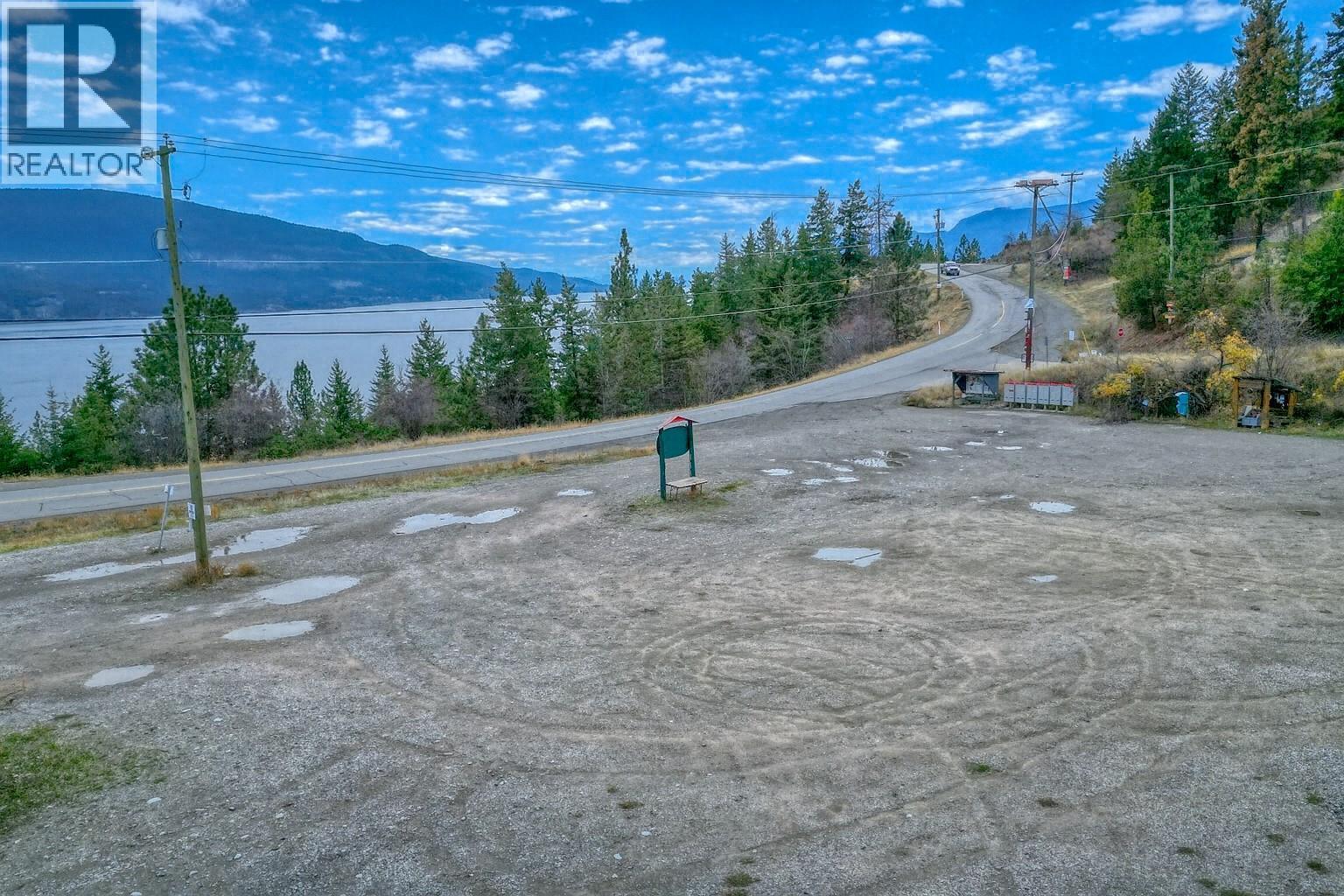 10358 Westside Road, Vernon, British Columbia  V1H 2B3 - Photo 7 - 10369892
