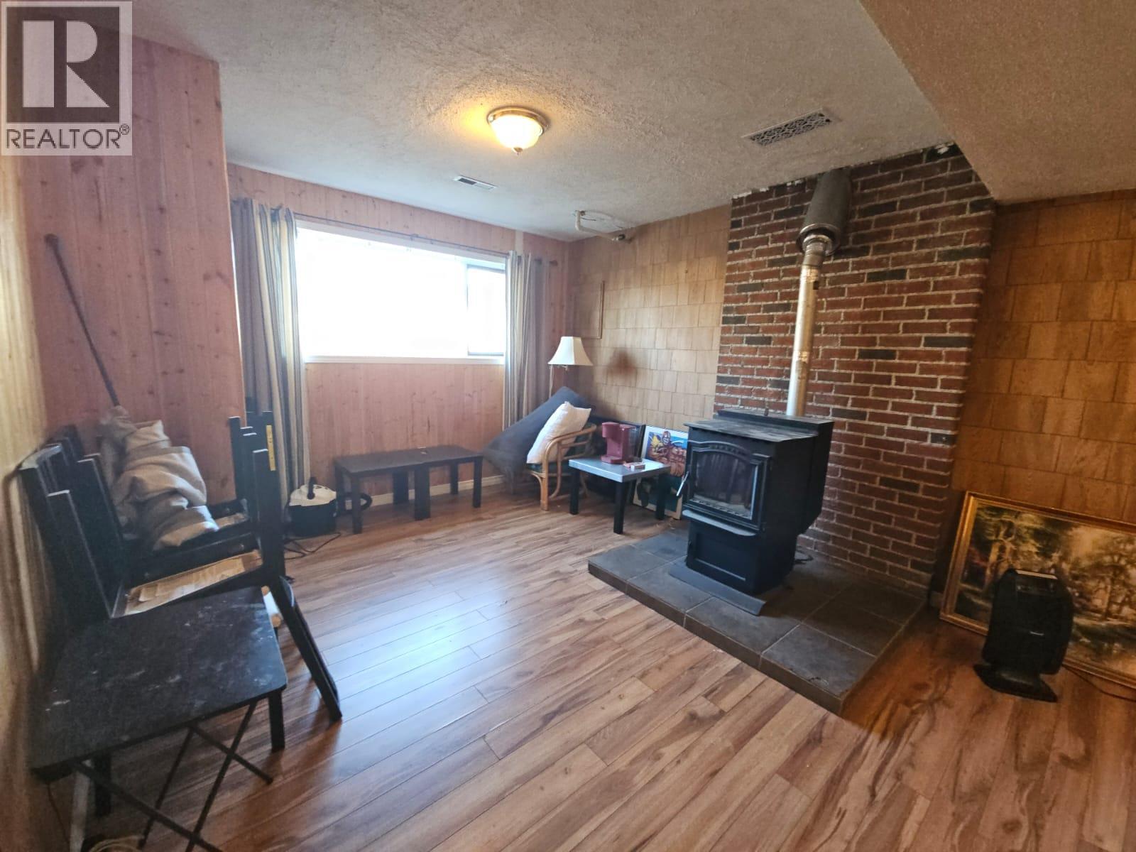116 Birch Avenue, Tumbler Ridge, British Columbia  V0C 2W0 - Photo 34 - 10369883