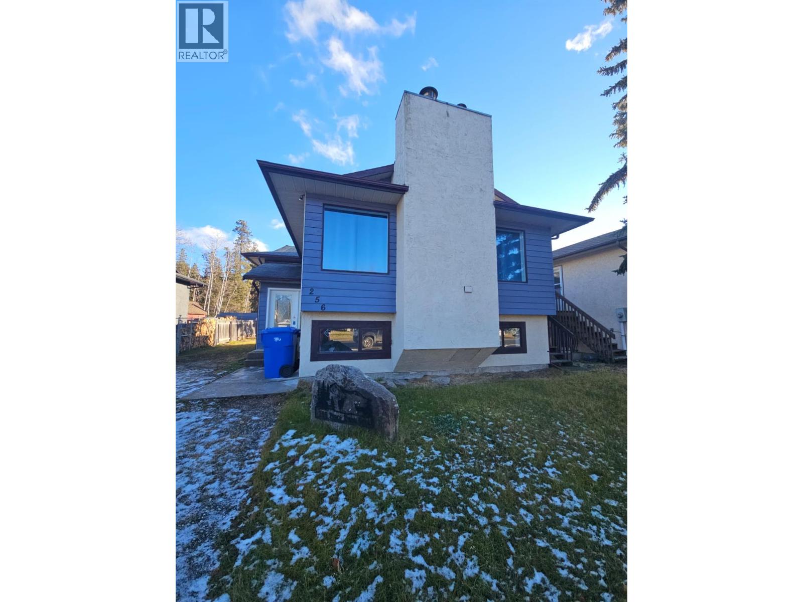 256 Peace River Crescent, tumbler ridge, British Columbia