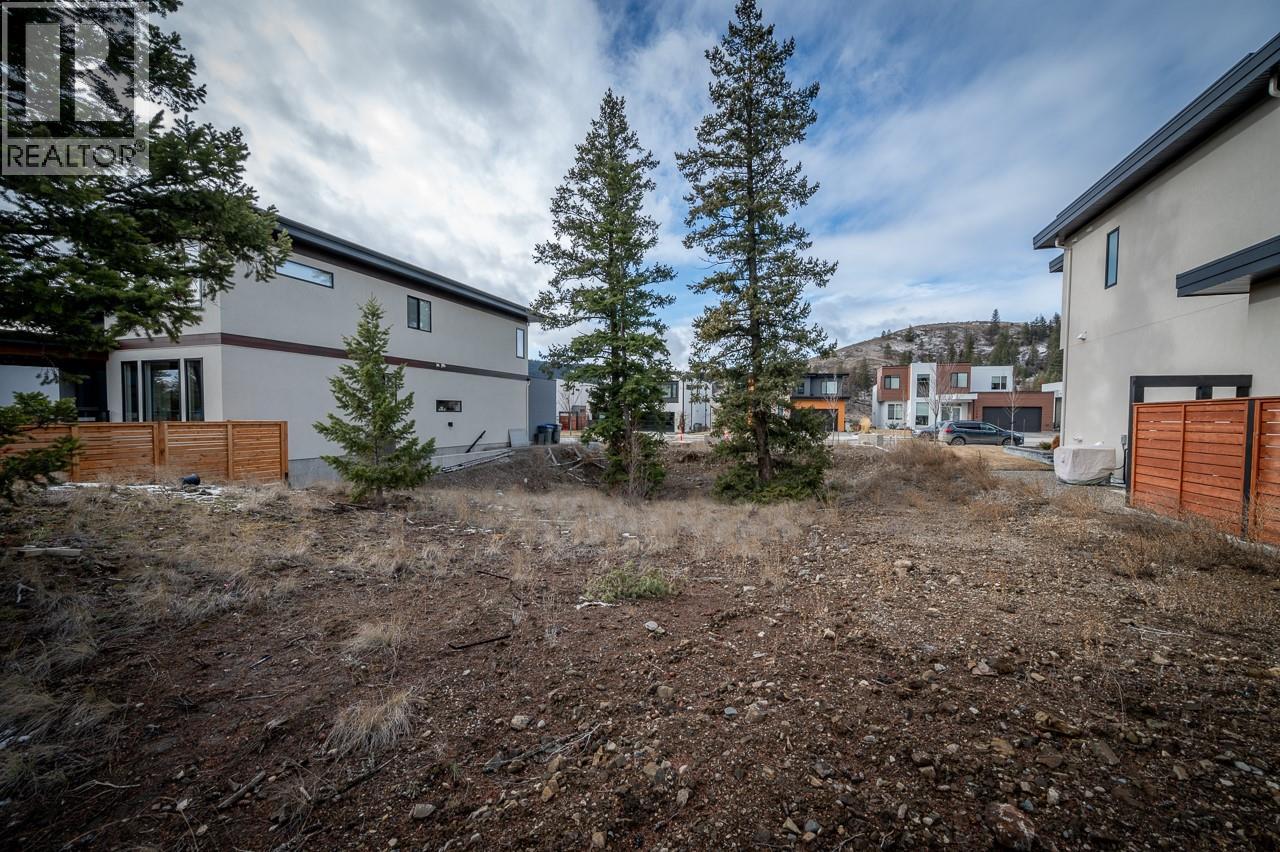 1267 Prairie Rose Drive, Kamloops, British Columbia  V2E 0C5 - Photo 4 - 10369940