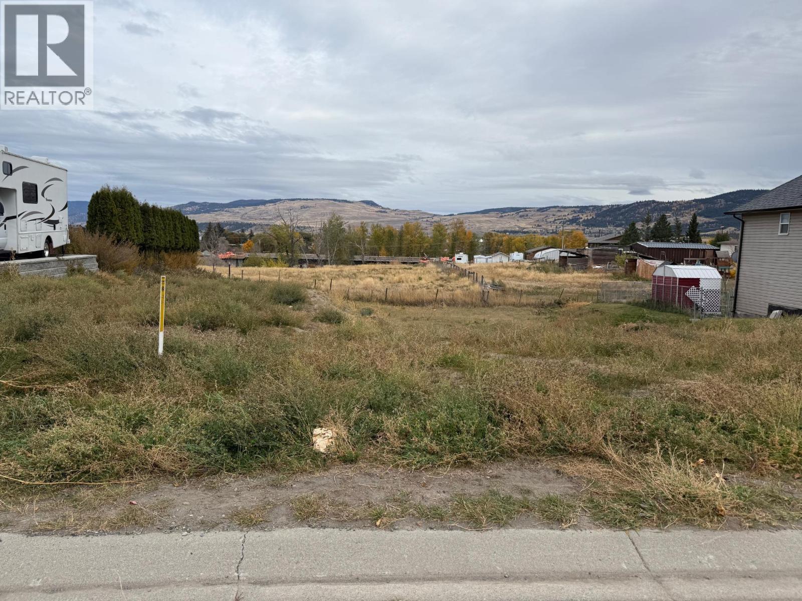 1638 Fir Avenue, Merritt, British Columbia  V1K 0A3 - Photo 4 - 10369902