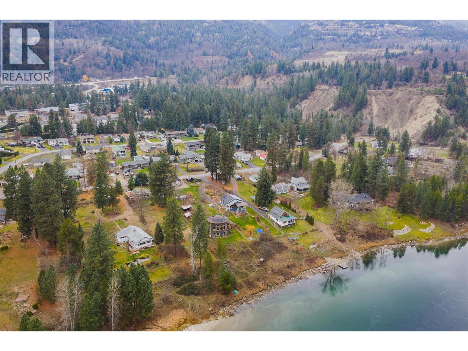 810a 16th Avenue, Genelle, British Columbia  V0G 1G0 - Photo 20 - 10369865