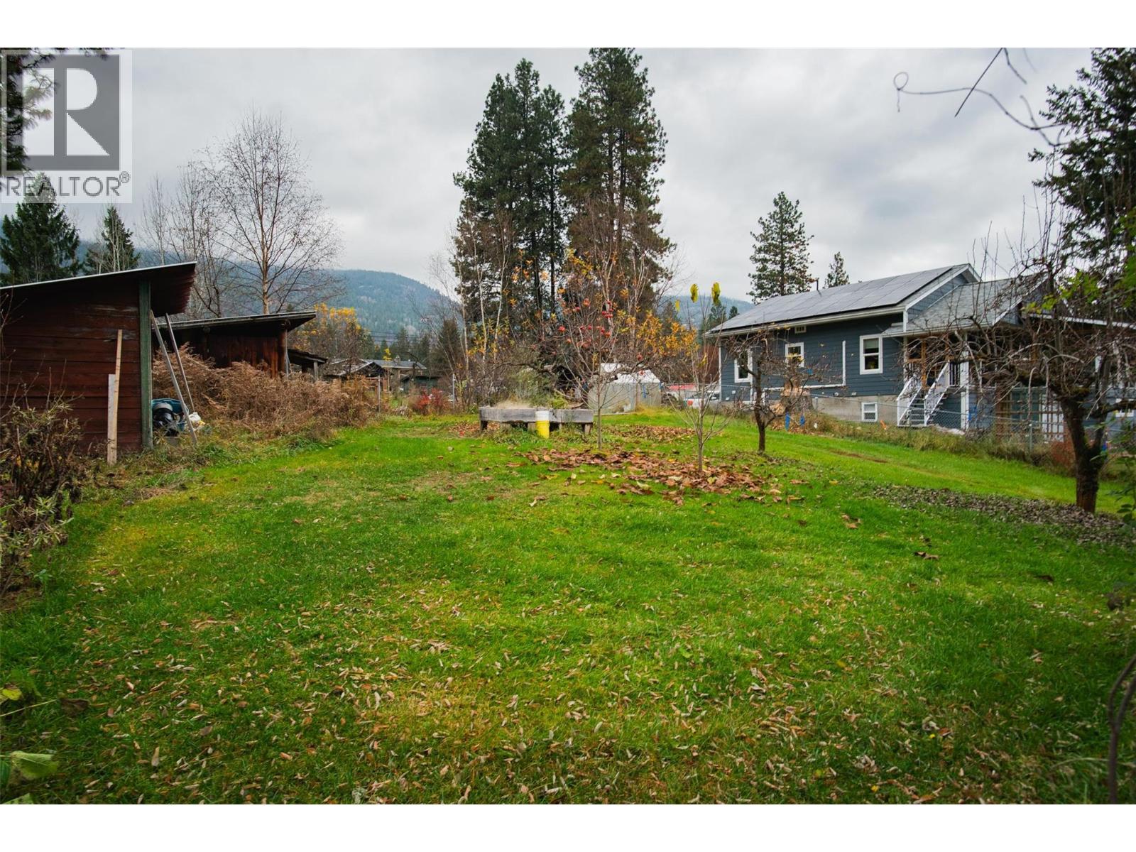 810a 16th Avenue, Genelle, British Columbia  V0G 1G0 - Photo 41 - 10369865