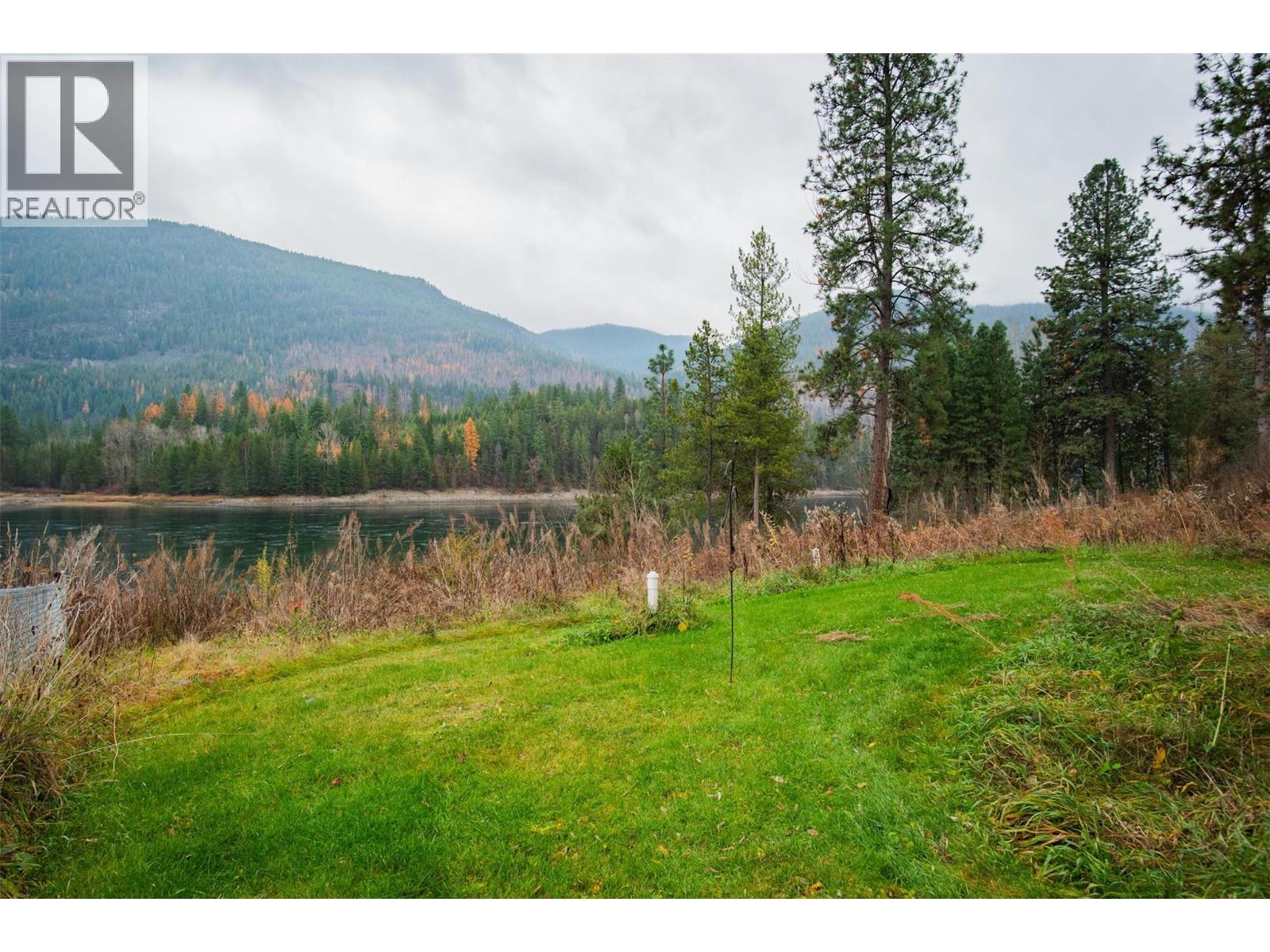 810a 16th Avenue, Genelle, British Columbia  V0G 1G0 - Photo 44 - 10369865
