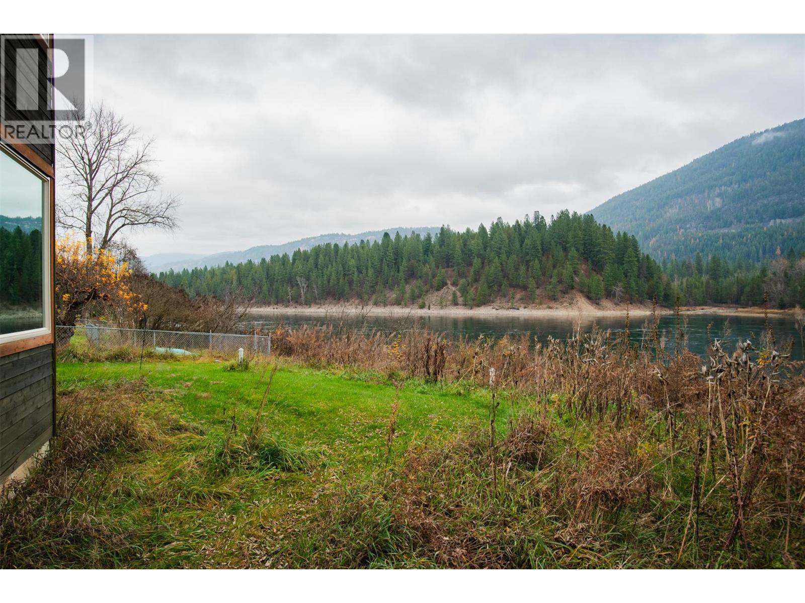 810a 16th Avenue, Genelle, British Columbia  V0G 1G0 - Photo 50 - 10369865