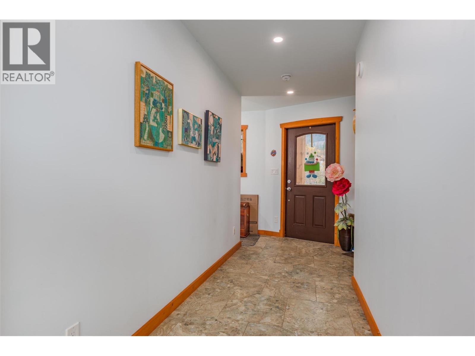 810a 16th Avenue, Genelle, British Columbia  V0G 1G0 - Photo 68 - 10369865