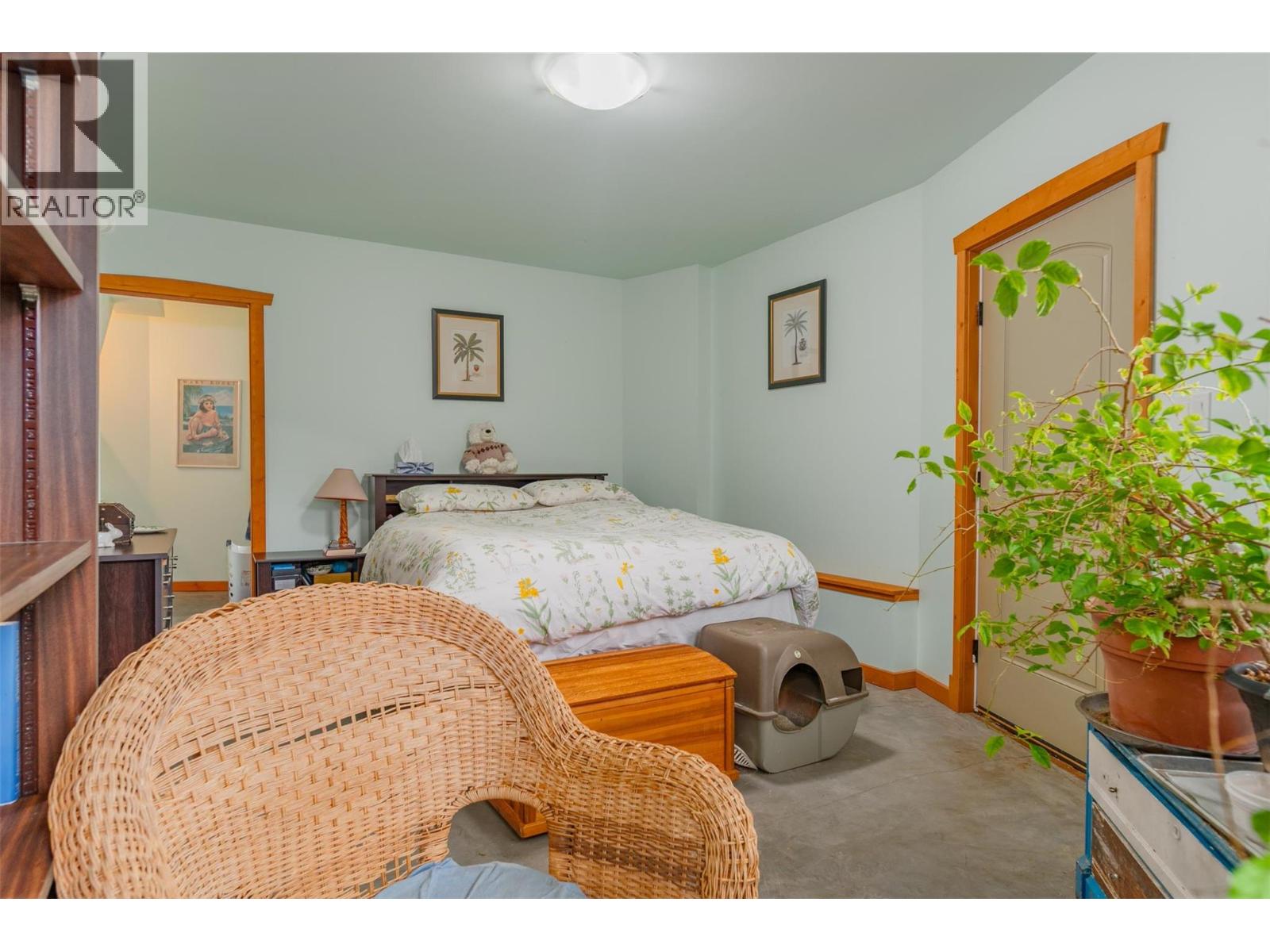 810a 16th Avenue, Genelle, British Columbia  V0G 1G0 - Photo 86 - 10369865