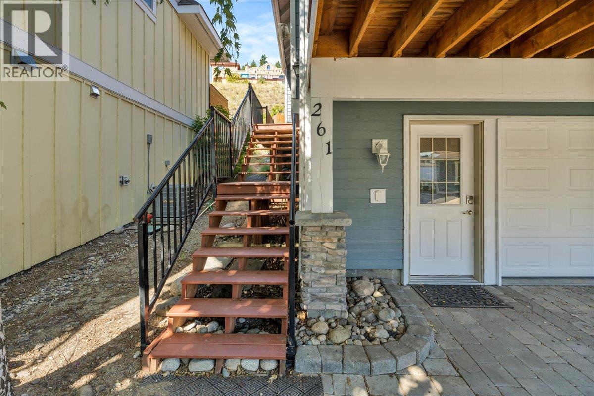 6716 La Palma Loop Unit# 261, Kelowna, British Columbia  V1Z 3R8 - Photo 4 - 10369960